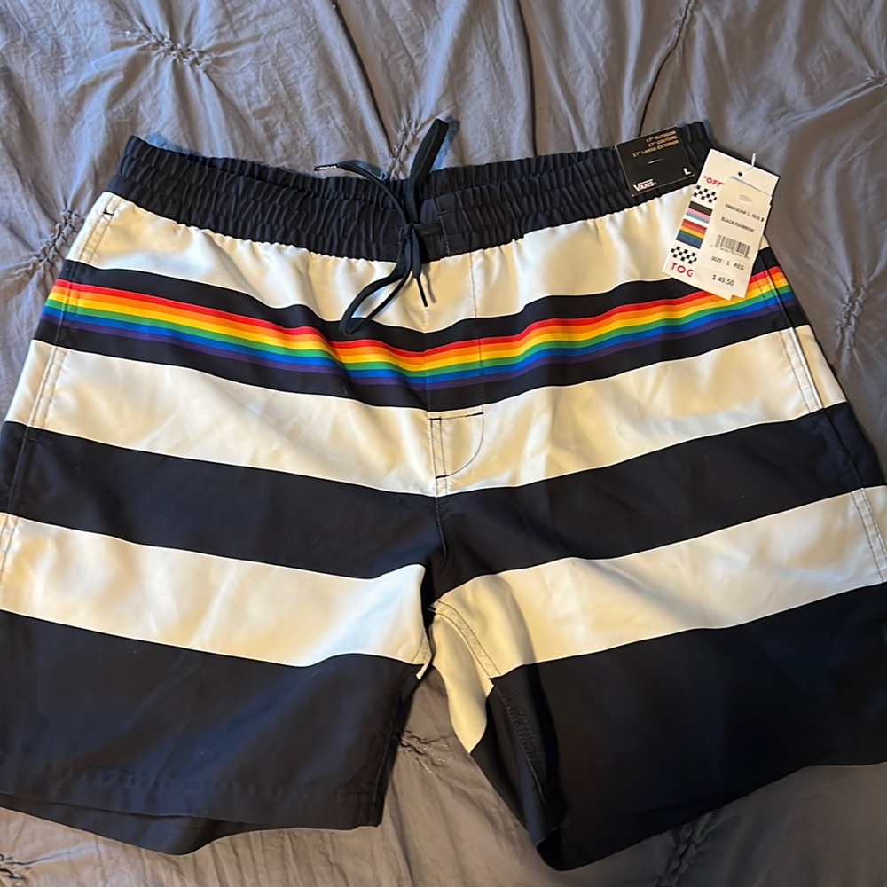 Vans brand new men’s bathing suit